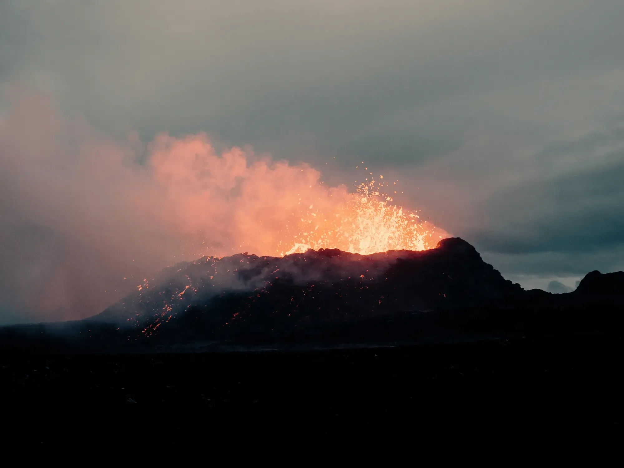 Iceland's must-see volcano and lava experiences (2026 update)