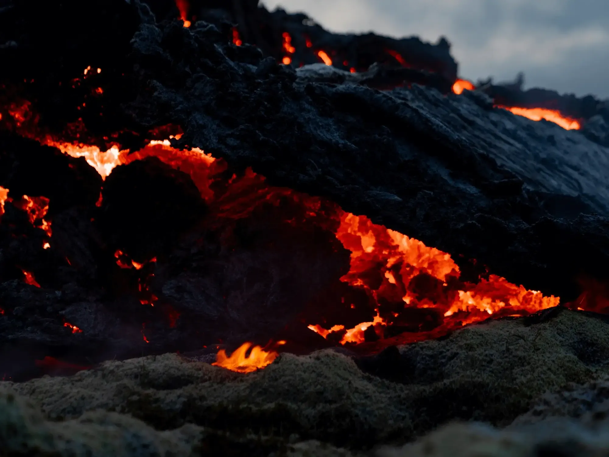 Discover Iceland's volcanic wonders: Epic tours and must-see destinations